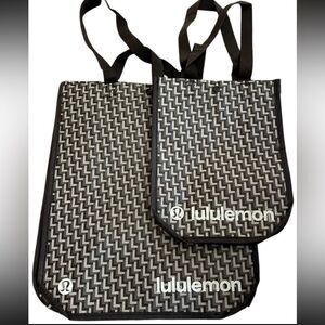 Bundle 2 Lululemon Holiday Reusable Shopping Gift Bag Tote L Logo Dark Brown